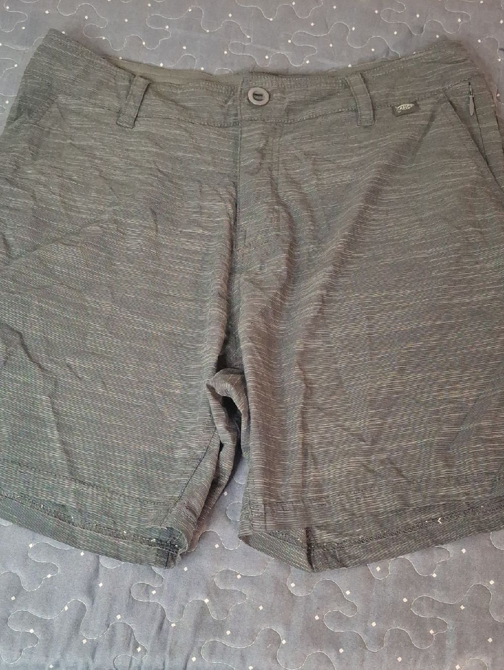 AFTCO Men's Gray Casual Shorts size 30